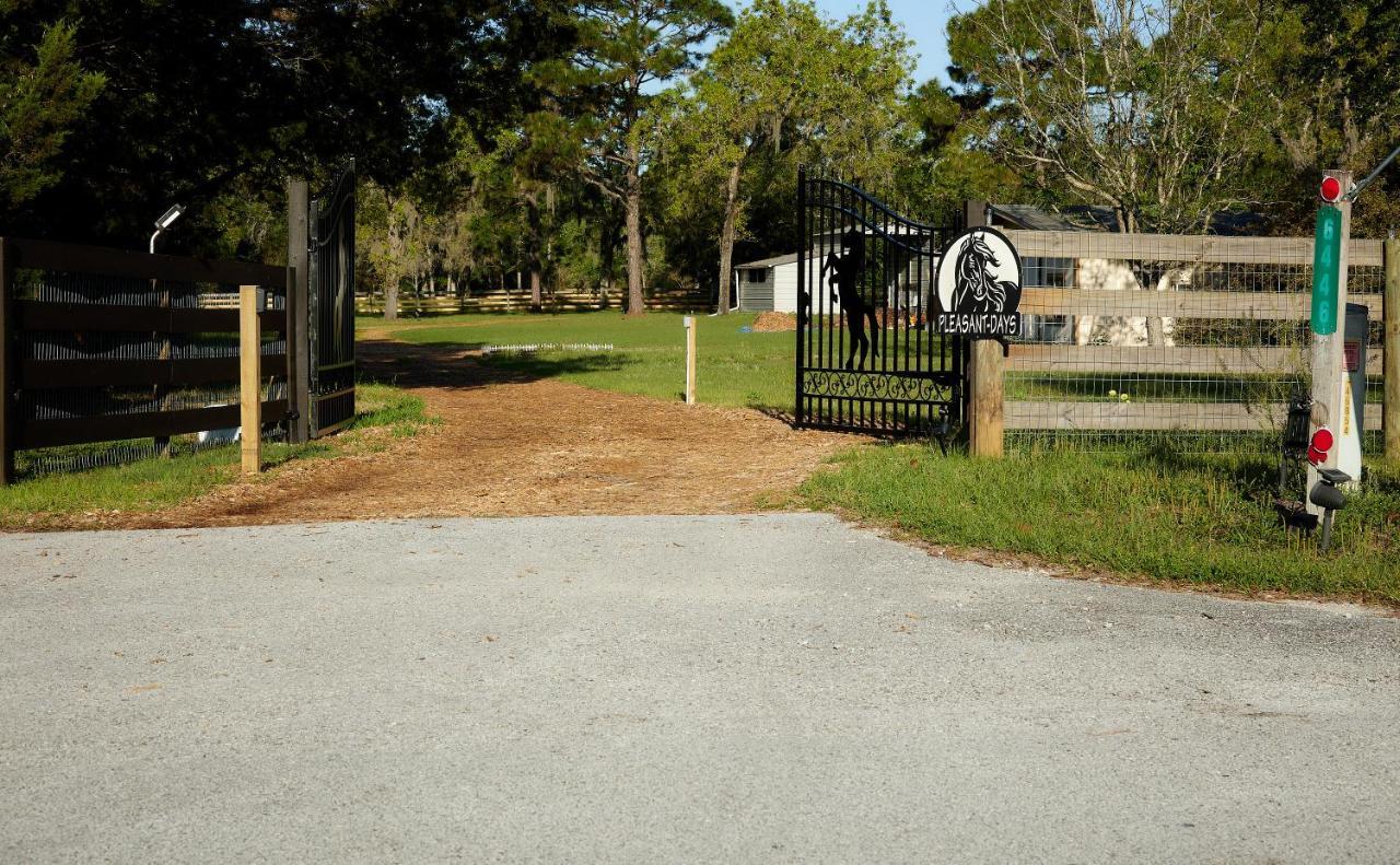 Room In Bb - Pleasant Days Bb Tropical Master Suite Homosassa Exterior photo